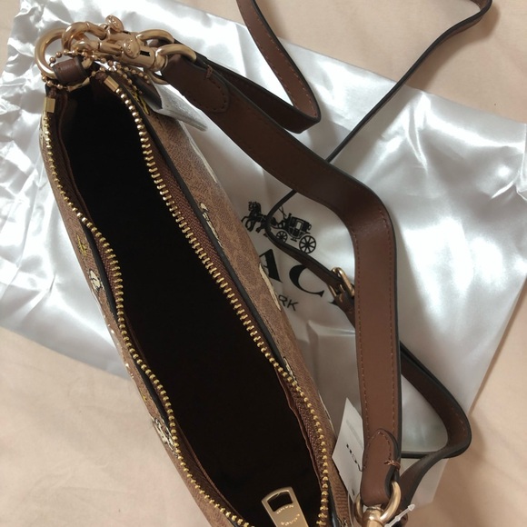 Coach X Peanuts Teri Shoulder Bag In Signature Canvas With Snoopy Print - Picture 7 of 7